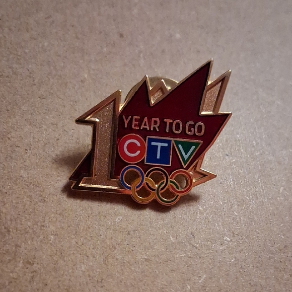 Artiss Aminco Accessories - CTV Olympic Countdown Pin